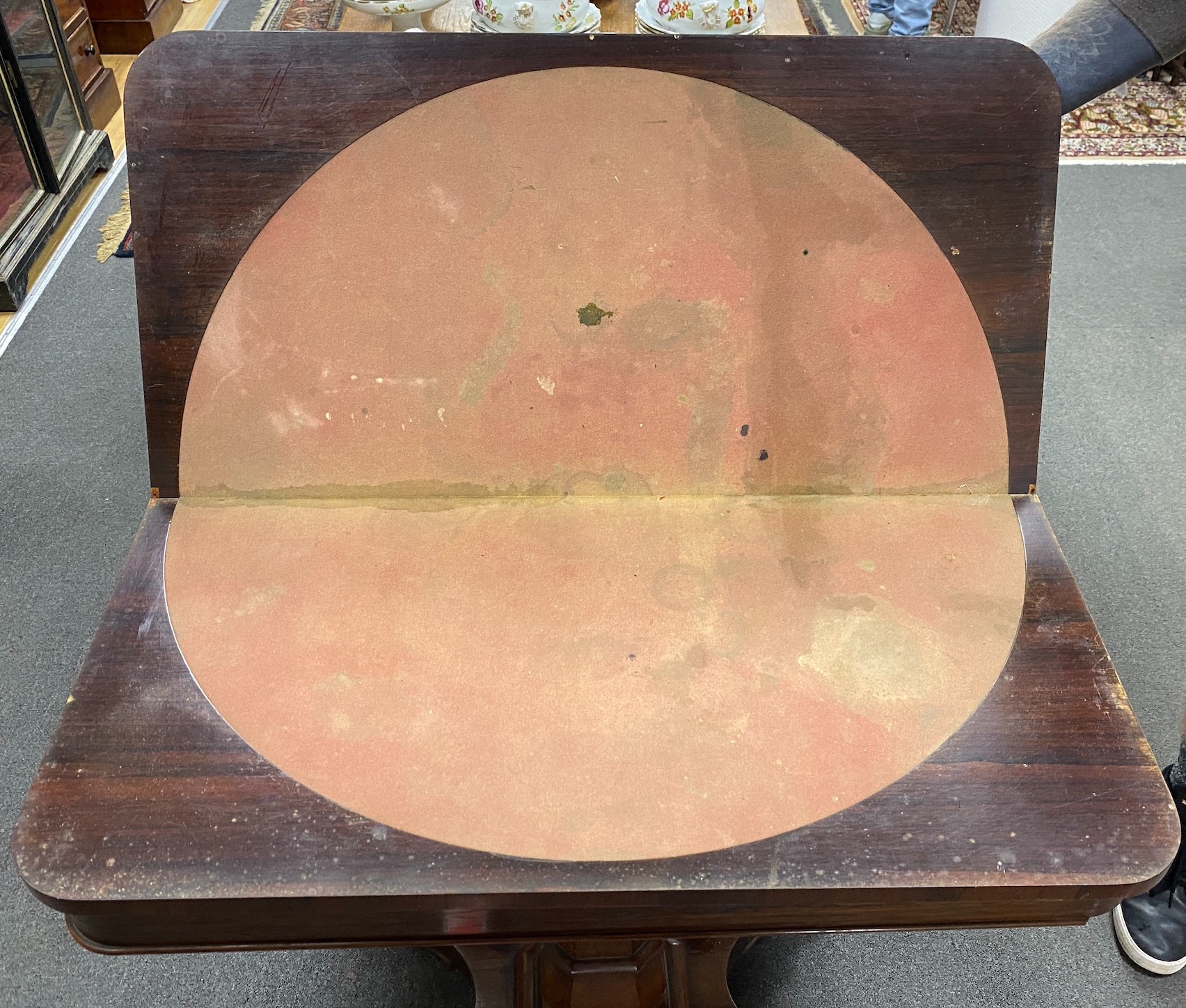 A Victorian rosewood folding card table, width 88cm, depth 45cm, height 78cm